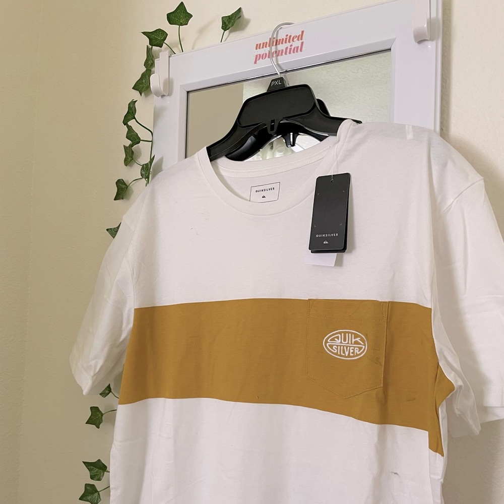 QuickSilver shirt